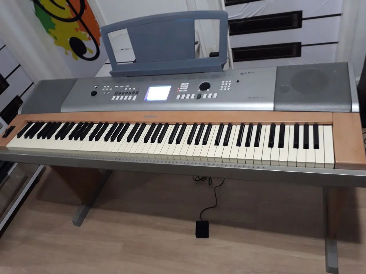 Piano Digital Yamaha DGX 620 - Instrumentos musicais - Santa