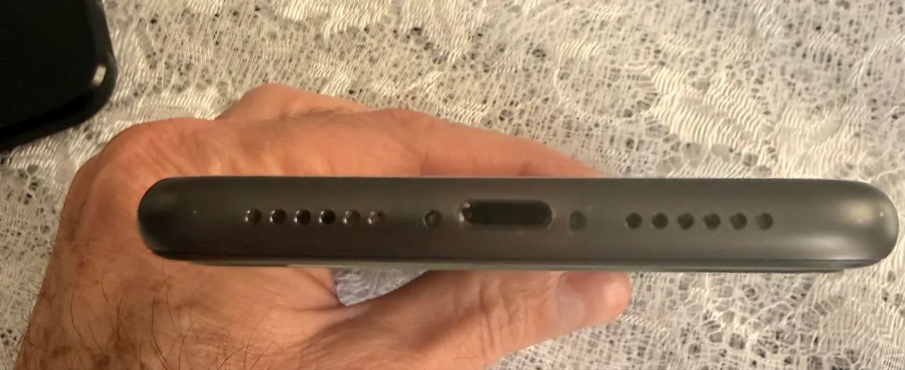 IPHONE 11 256 GB EXCELENTE  - Foto 4