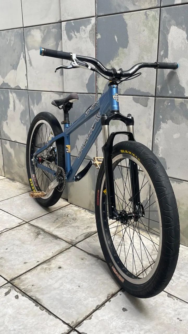 BICICLETA ARO 26 DABOMB