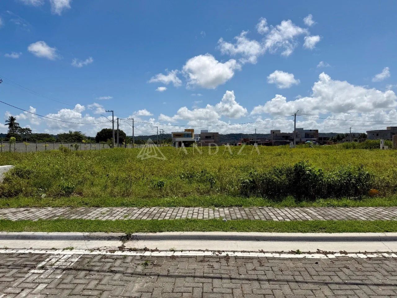 VENDO TERRENO EM CONDOMINIO - Foto 2