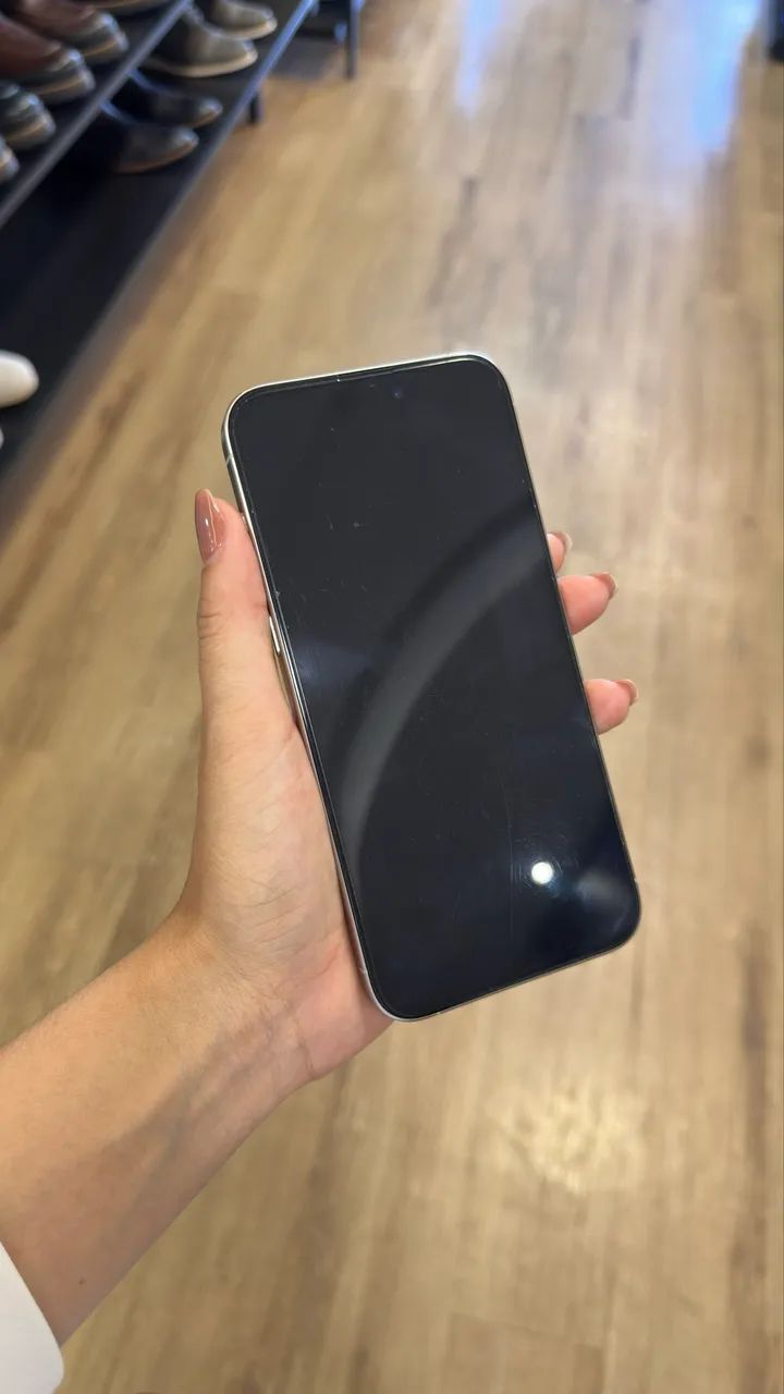 Vende-se IPhone 15 pro max 265gb - Foto 2