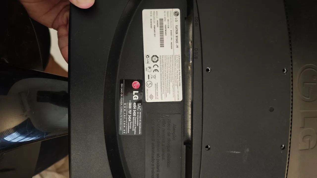 Monitor LG Flatron W1943C - Foto 2