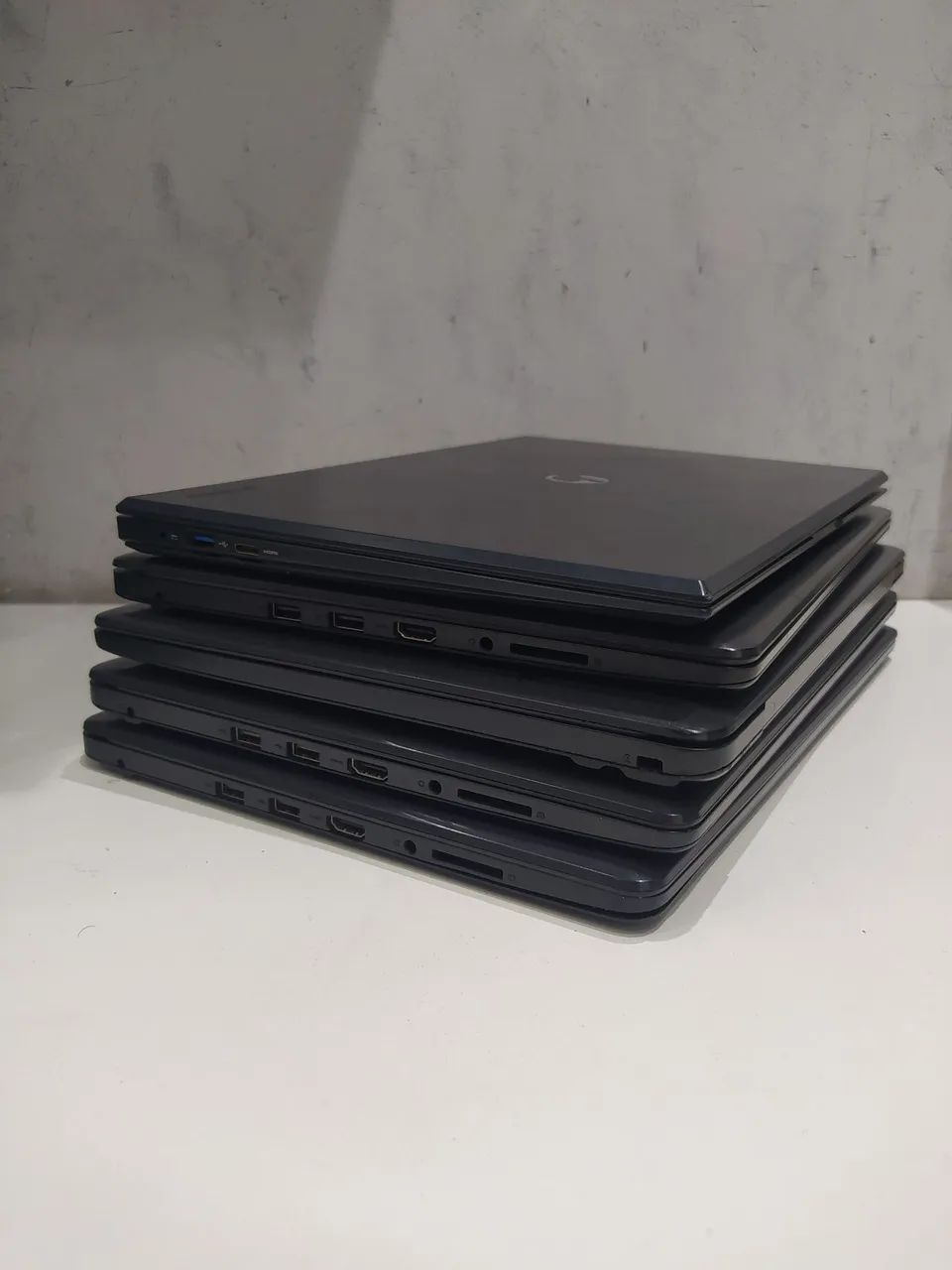 Carcaças e peças para notebook 