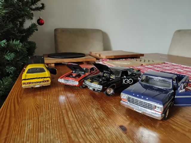 Miniaturas carro 1:24 - Foto 2