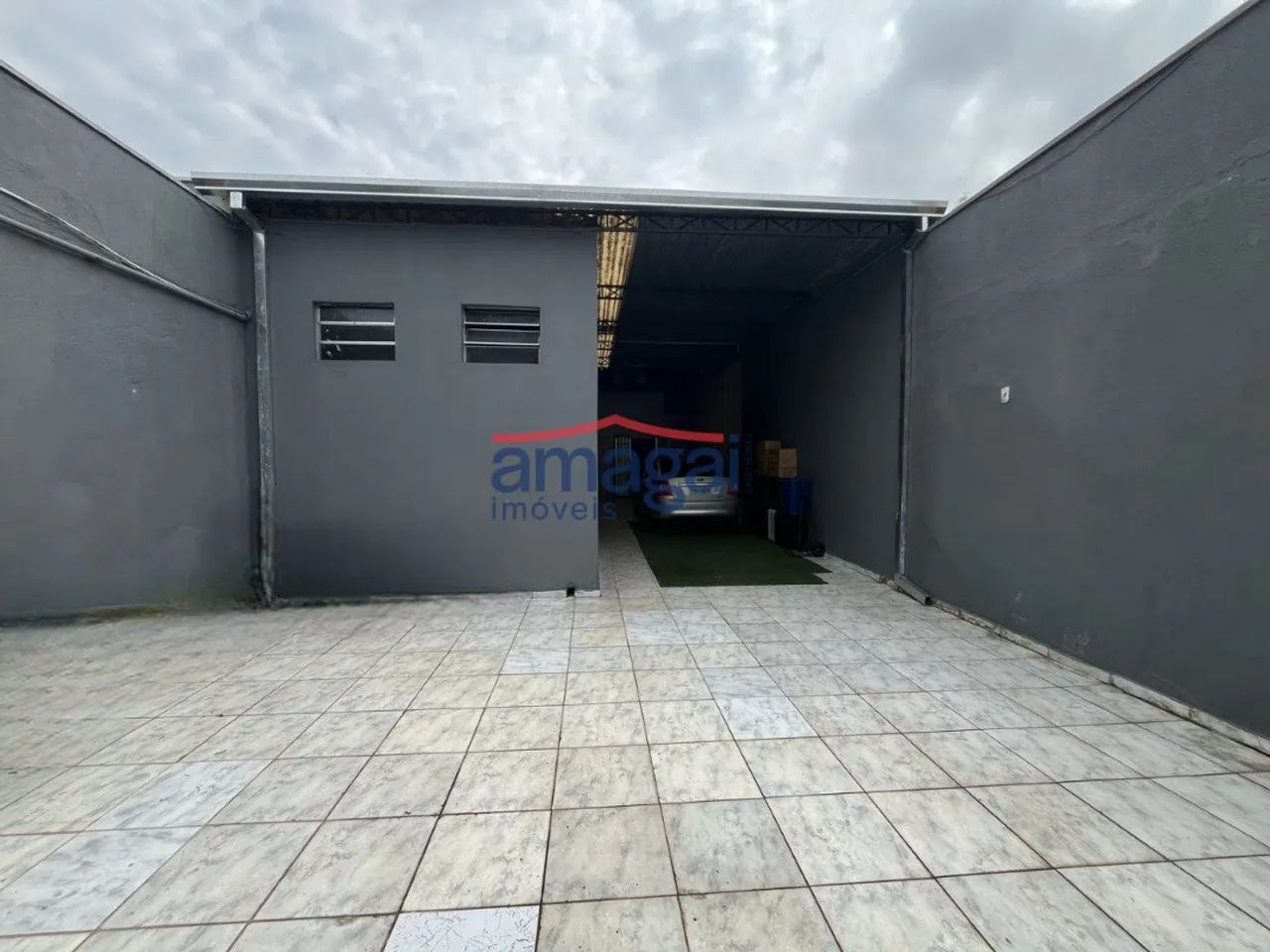Galpão de 138 m² para venda em Jacareí - SP