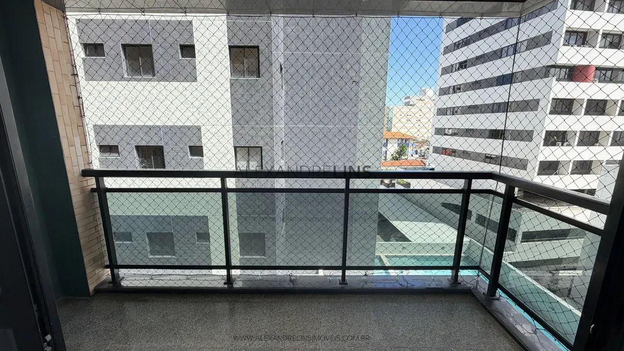 EDIFÍCIO ILHA DE LIMNOS. Excelente oportunidade de você morar na beira mar da Pajuçara. - Foto 5