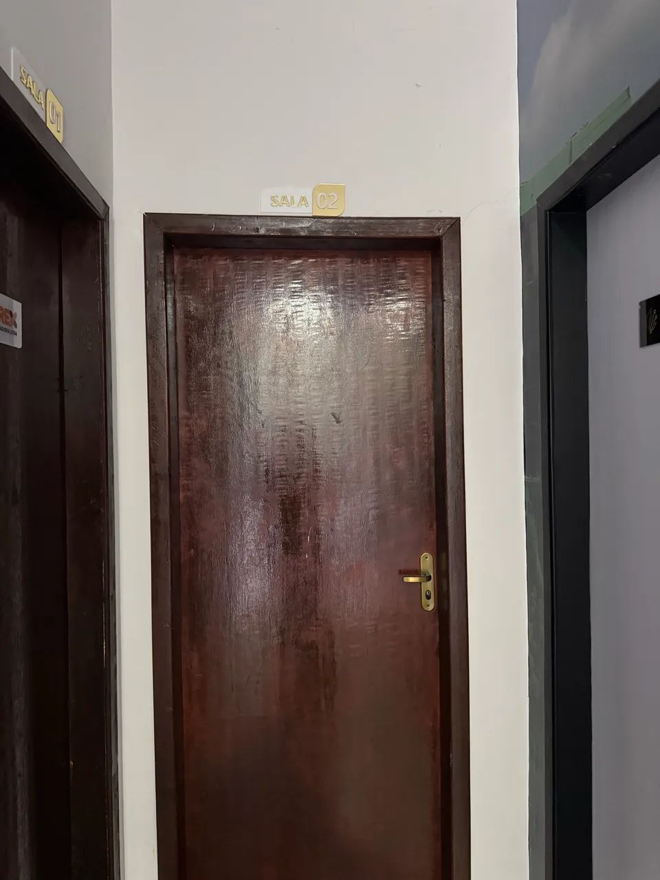 ALUGA-SE SALA COMERCIAL Localização privilegiada na Orla Oeste! - Foto 3