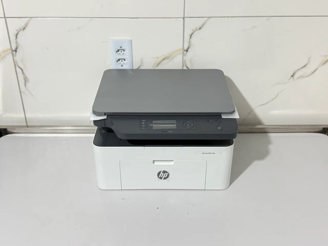 Impressora Hp Laser MFP 135a Nova Nunca Usada  - Foto 4