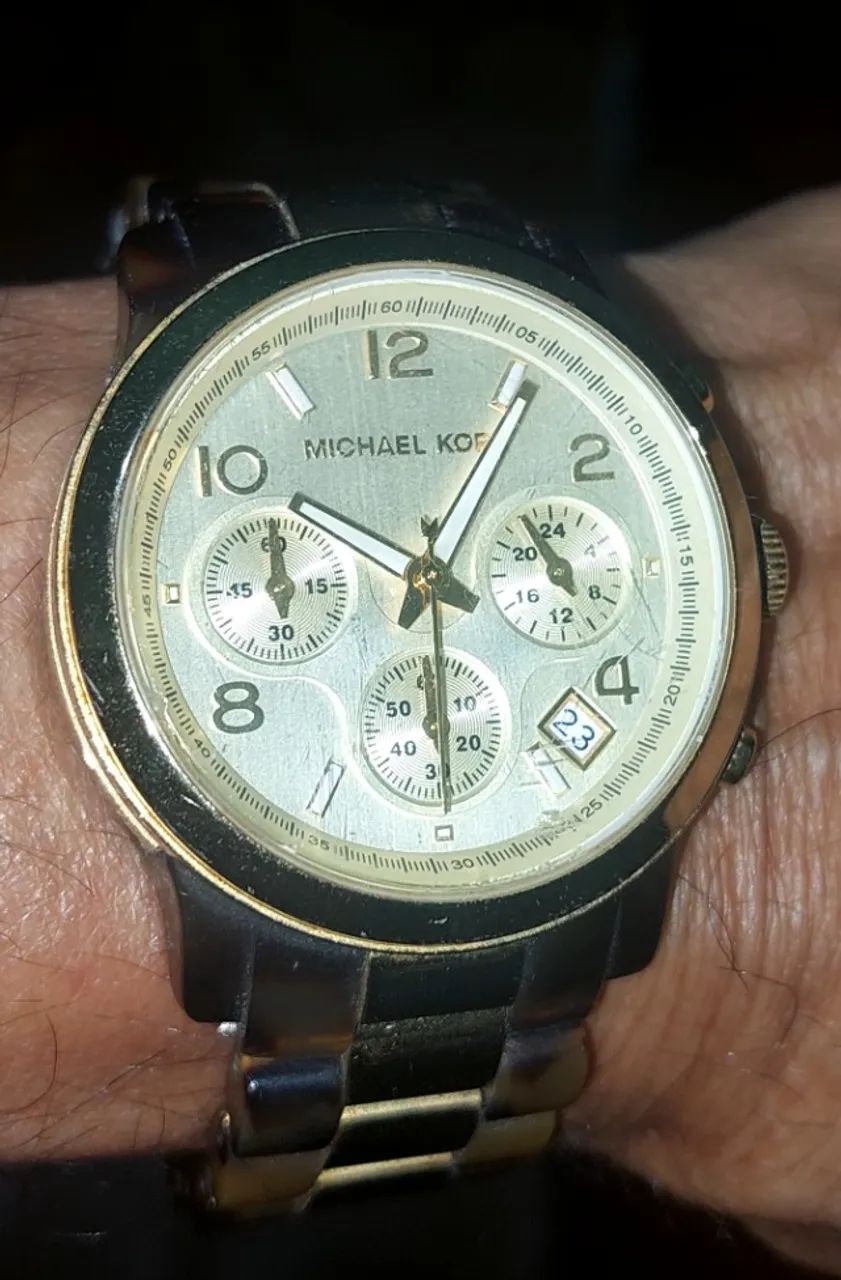 Vendo dois relógios Michael Kors originais 