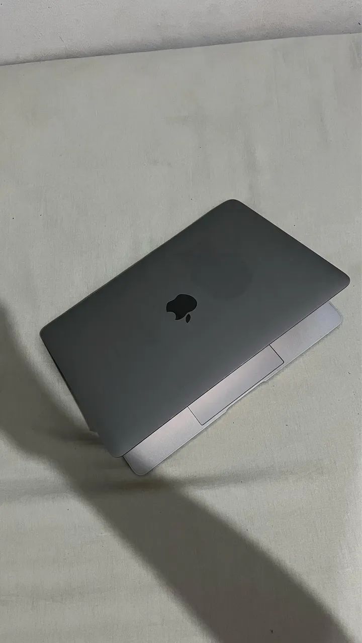 Macbook retina 12?