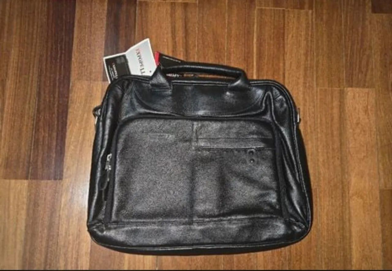Bolsa executiva em couro legítimo
