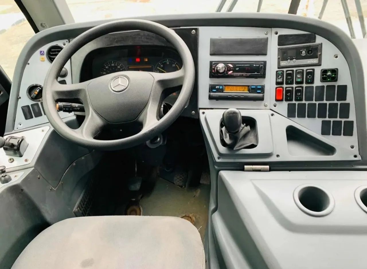 Micro Ônibus Marcopolo MB Sênior (Com WC) Ano 2015 - Foto 14