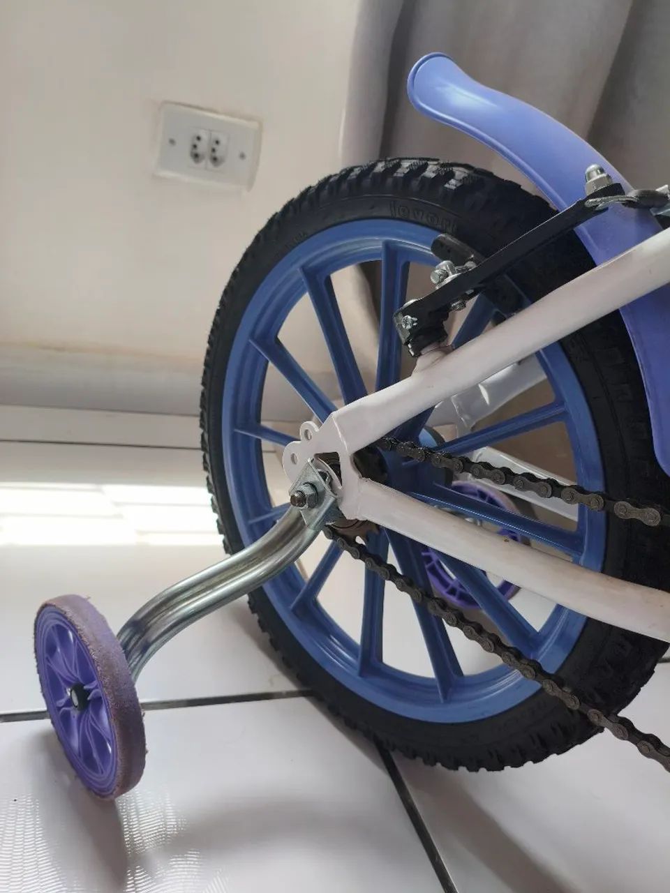 Bicicleta infantil aro 16 - Foto 4