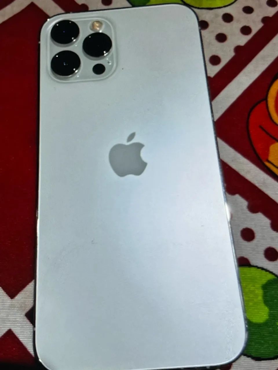 VENDE SE iPhone 12 Pro Max 128g bateria 75% : 80 %