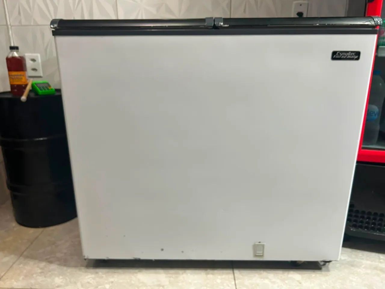Freezer Esmaltec 304 Litros 
