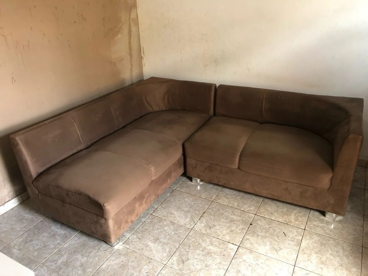 SOFÁ DE CANTO À VENDA  - Foto 2