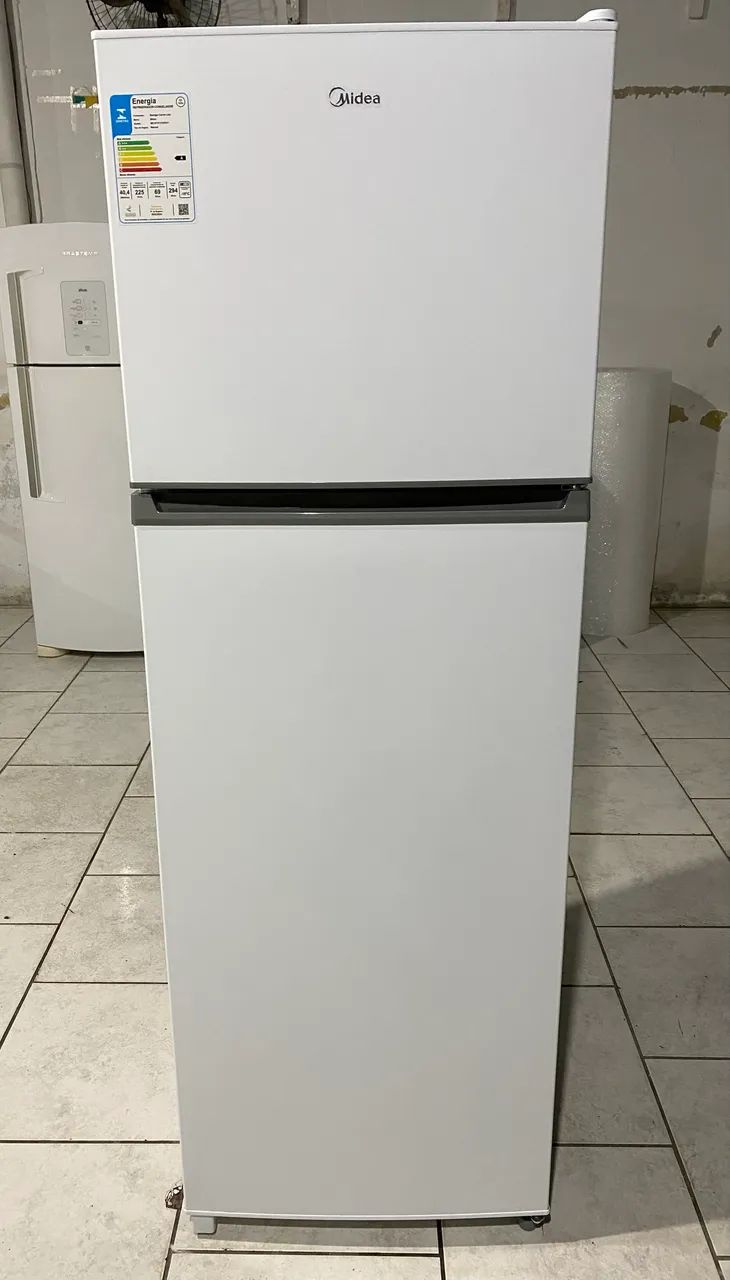 Geladeira midea nova!!