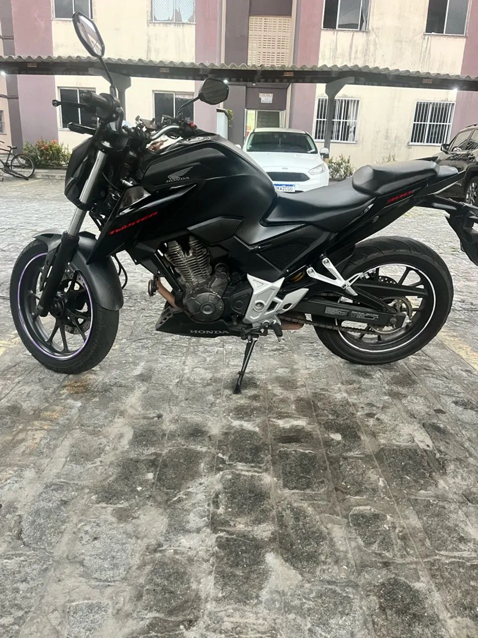 Cb Twister 300f