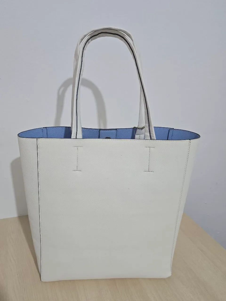 ?Bolsa Jackie Smith Tote em Couro Saffiano Branco - Original - Nova Sem Uso - Foto 2