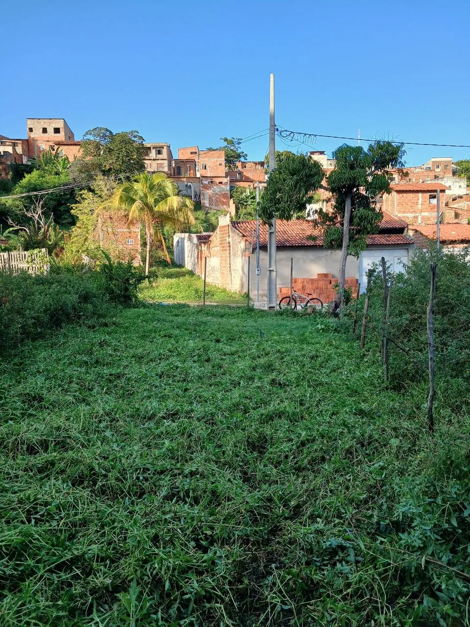 Terreno 30 metros por 7 largura