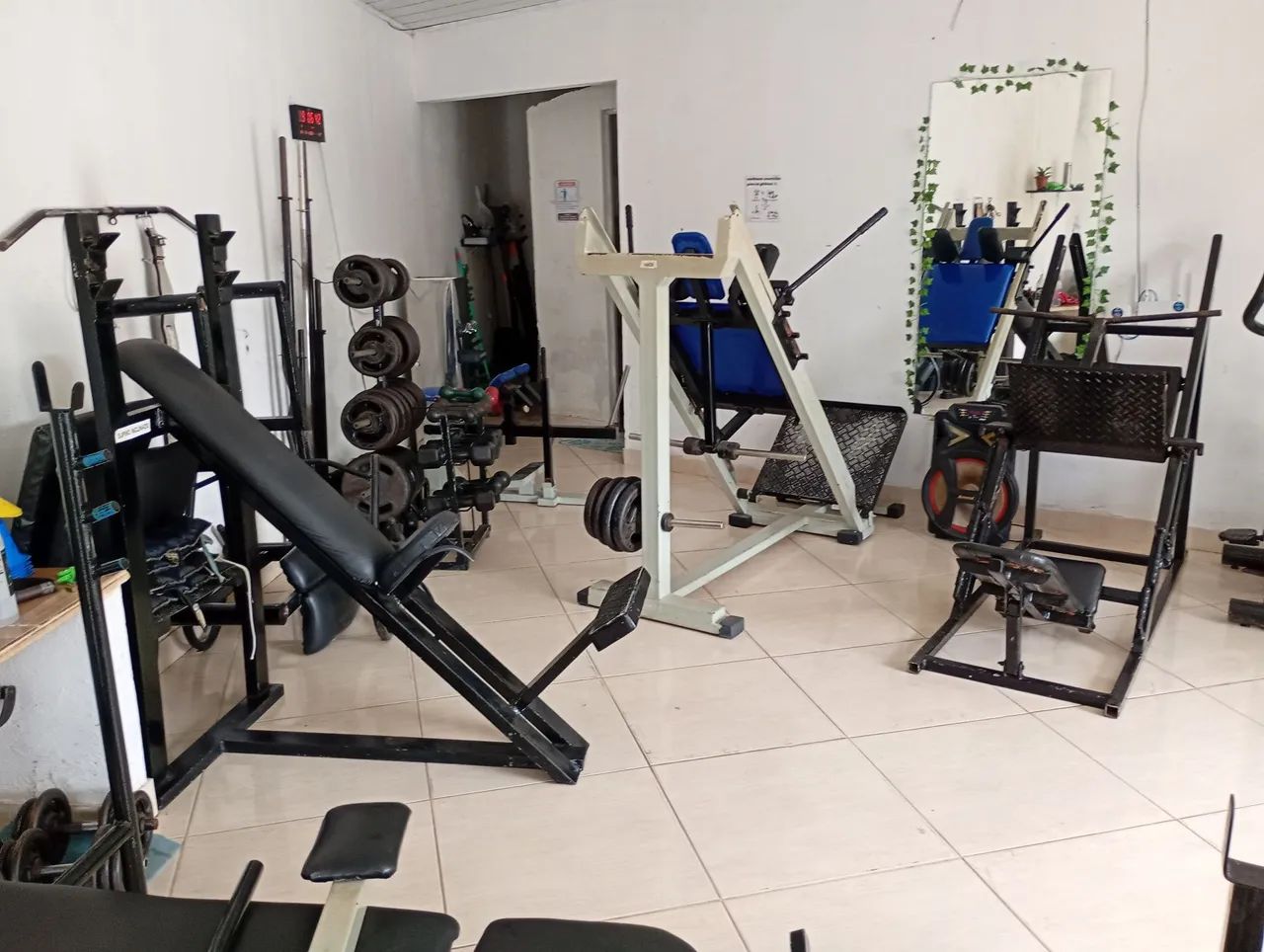Academia completa venha conferir *1965614994070146125