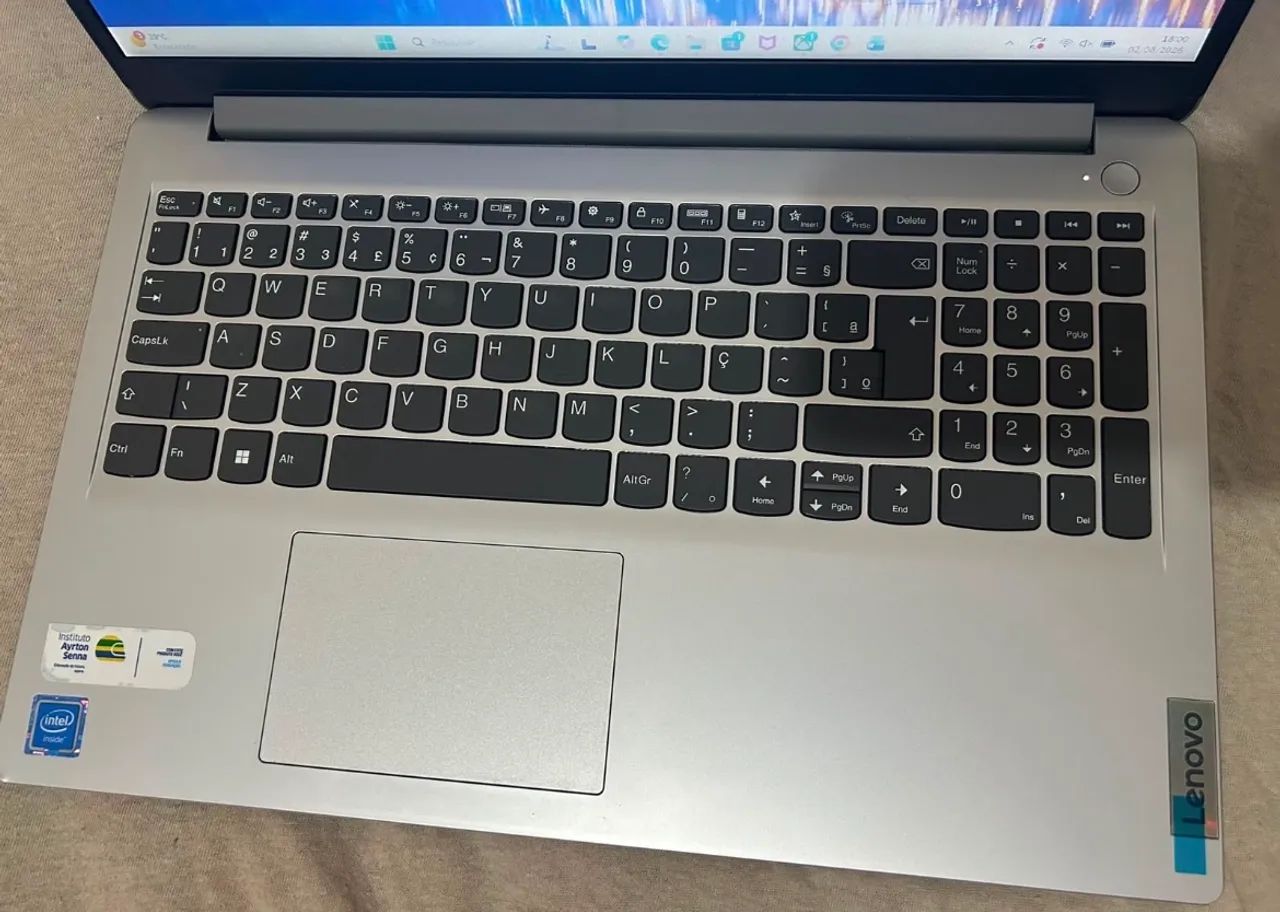 Notebook Lenovo IdeaPad 1 15IGL7 - Excelente estado - Foto 3