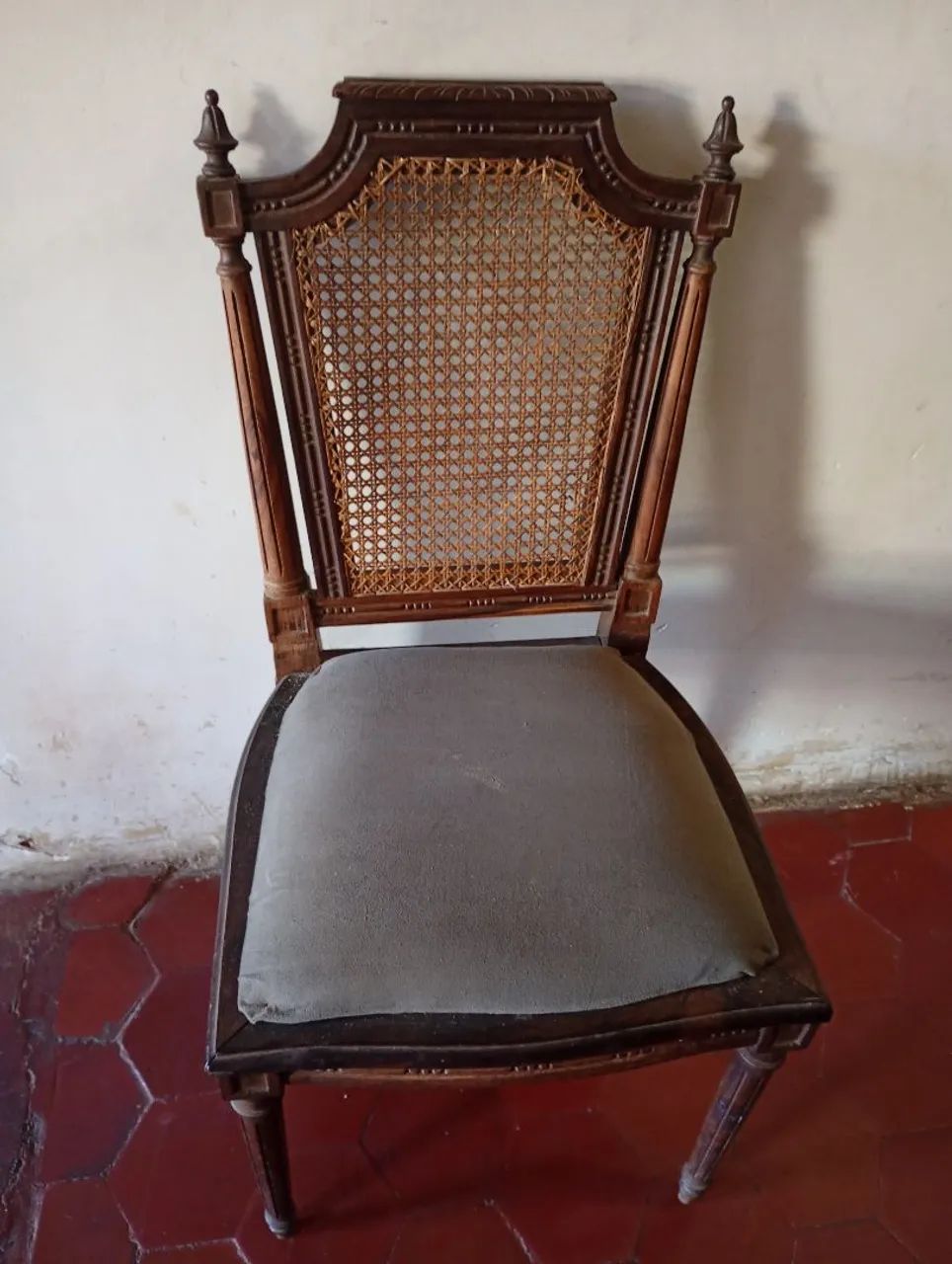 Cadeira antiga palha - Foto 2