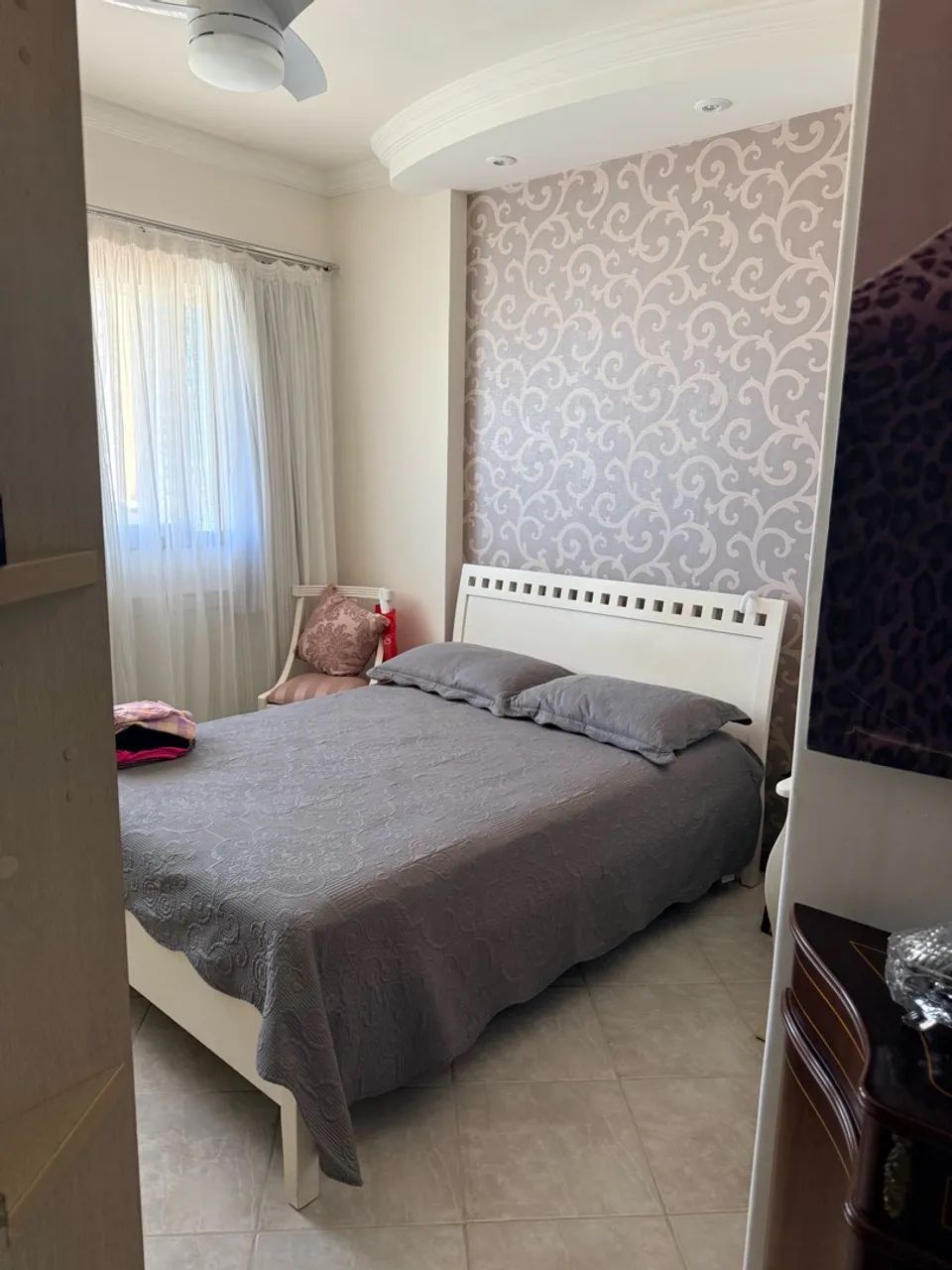 Cama de casal com colchão