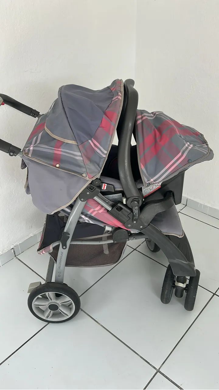 CARRINHO DE BEBÊ E BEBE CONFORTO  - Foto 3