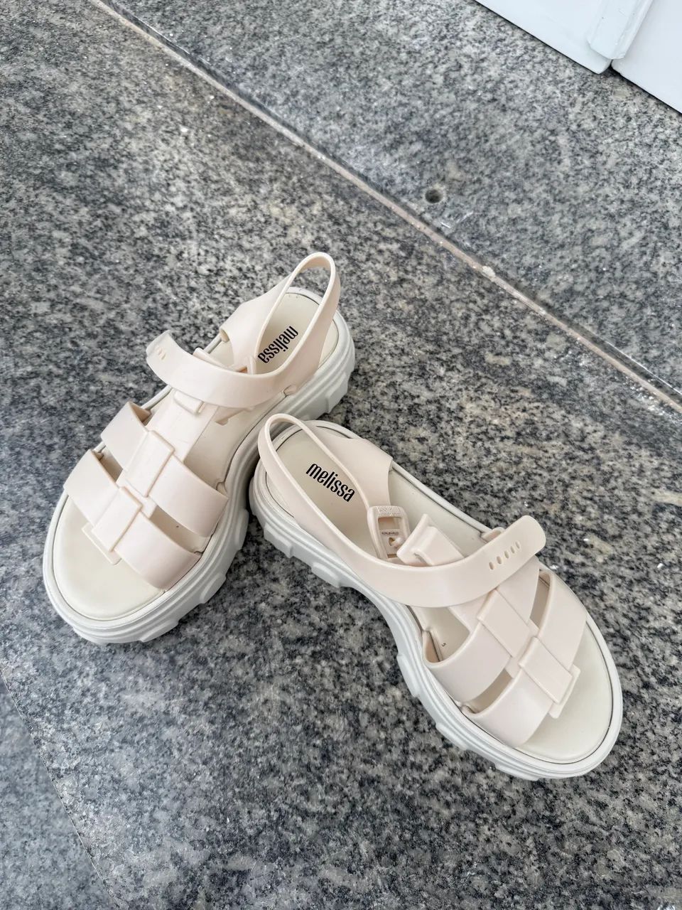 Sandália Melissa Ella Off White 35
