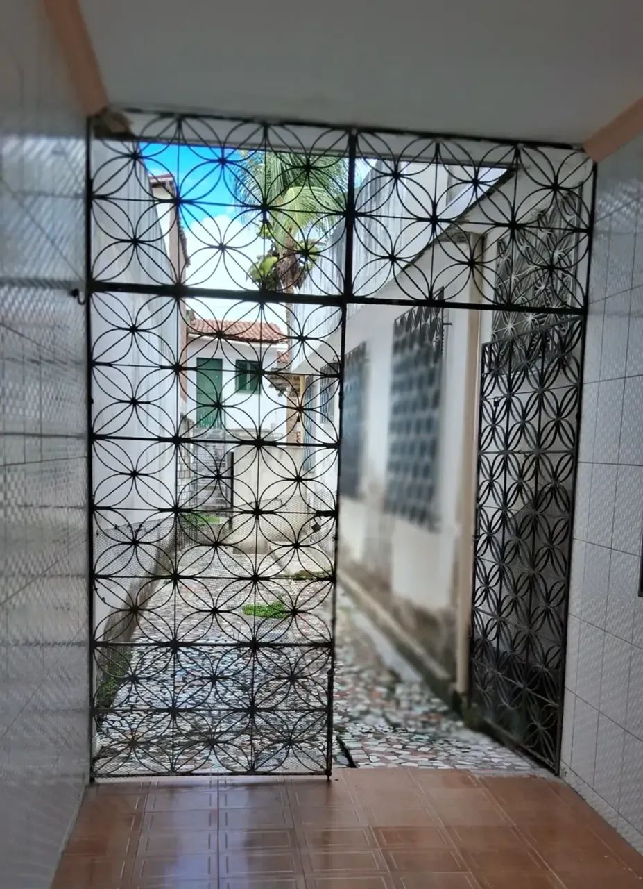 CASARÃO C/ TERRENO - IDEAL PARA FINS COMERCIAIS! - Foto 3