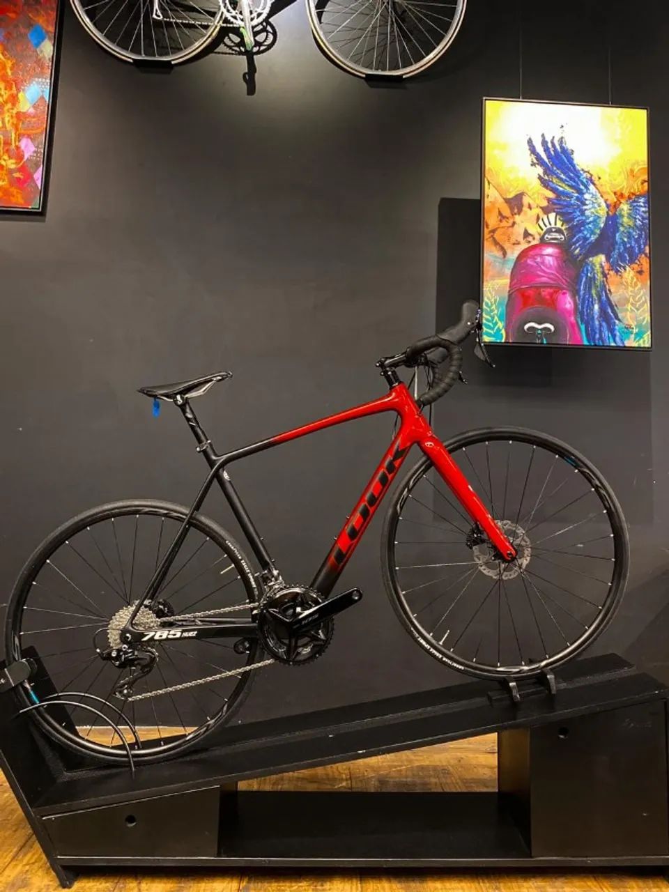 LOOK 785 HUEZ - Interference Red (M)