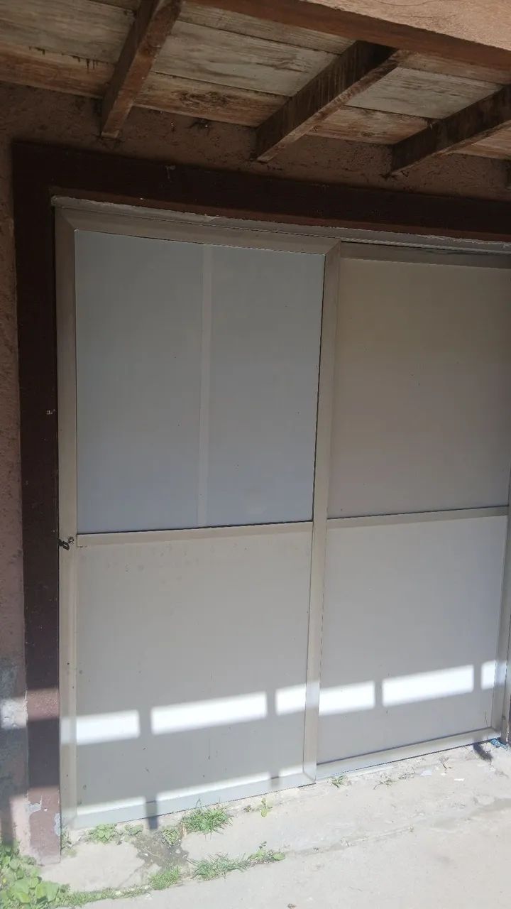 Alugo kitnet 