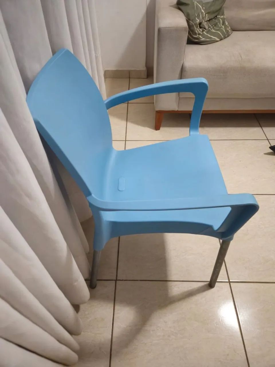 Cadeira Moderna - Foto 3