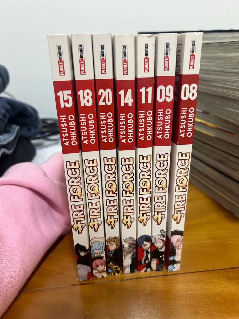 Mangá Fire Force volume 15  - Foto 2