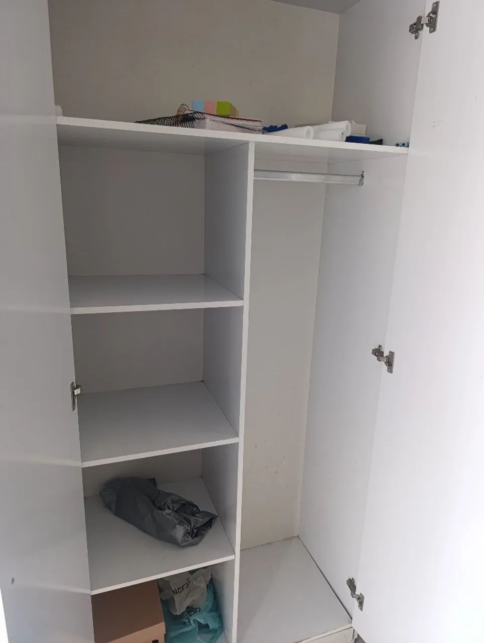 Guarda roupas e mesa (cada) - Foto 2