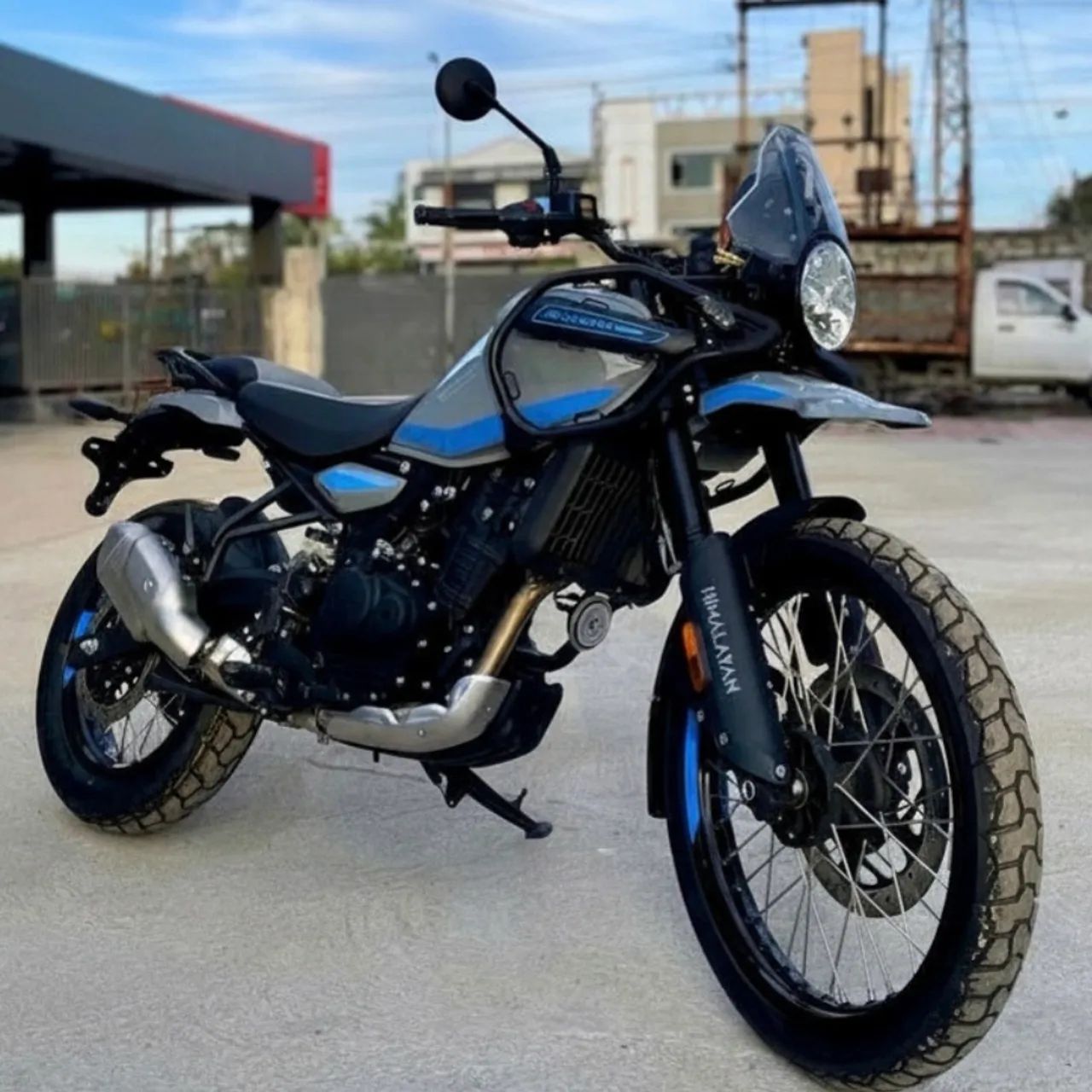 ROYAL ENFIELD HIMALAYAN 450 - 0Km