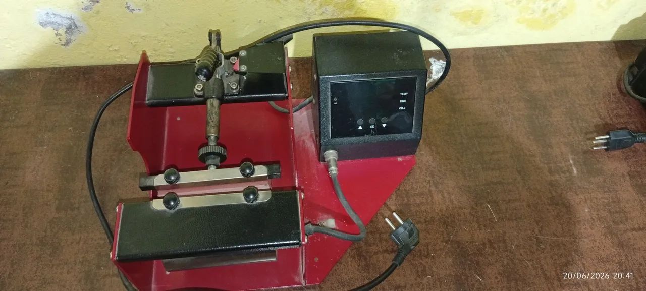 Prensa Térmica para Canecas e Copos 4x1 - Excelente Estado!