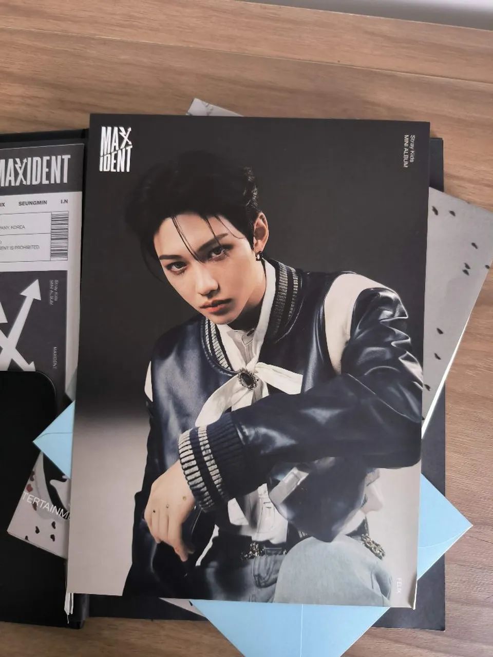 Álbum Stray Kids - MAXIDENT (Usado) - Foto 3