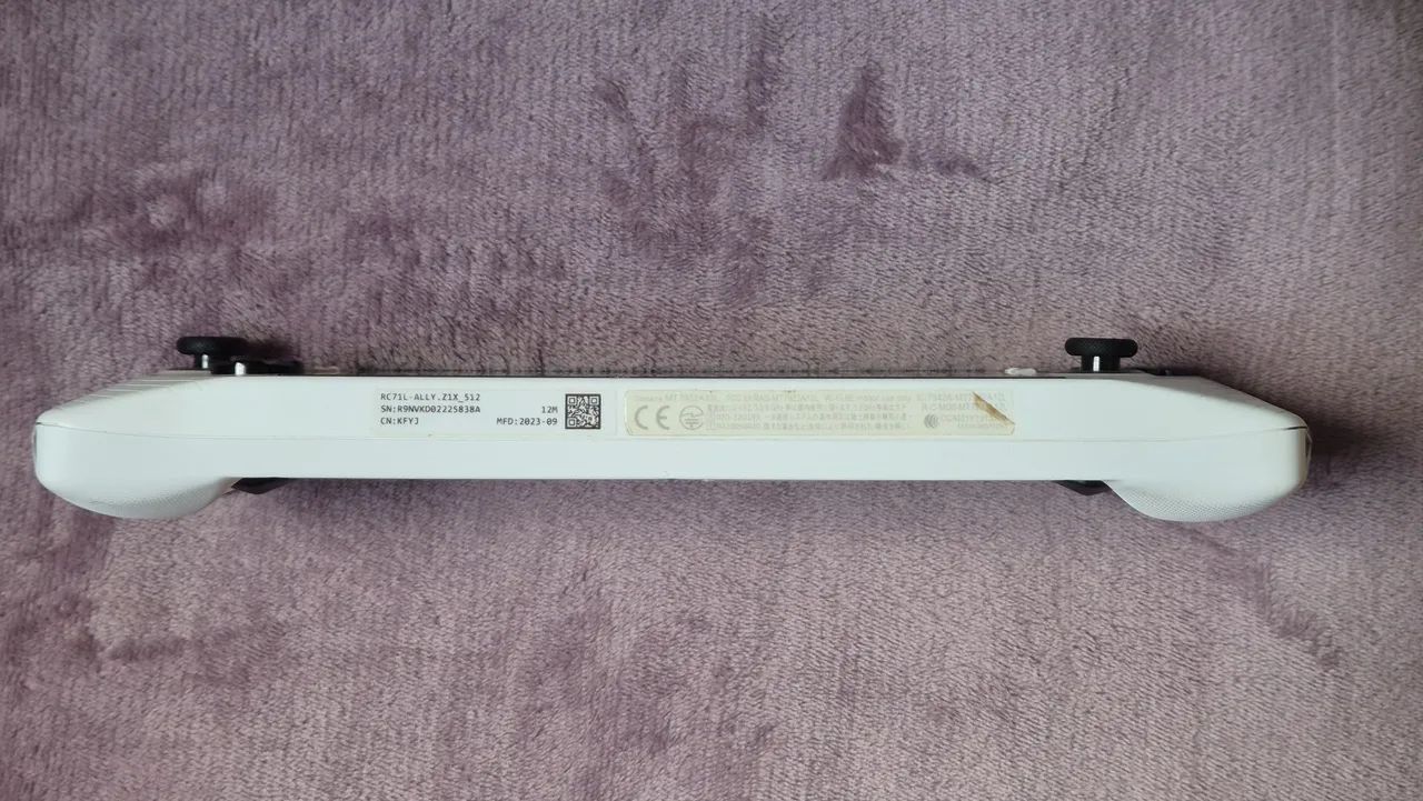 Asus Rog Ally Z1 Extreme - Foto 4
