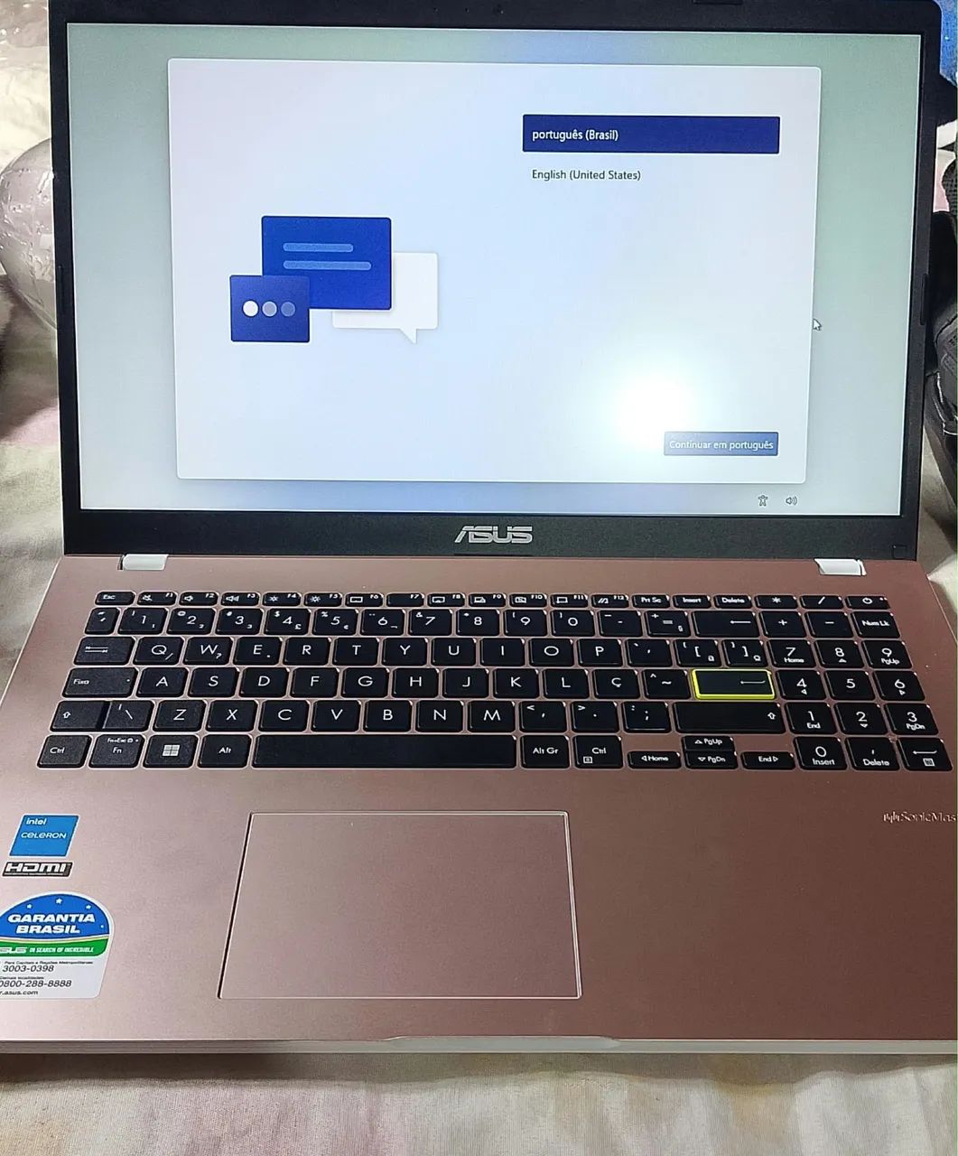 Vendo Notebook Asus Vivobook 15 128GB 4Ram  - Foto 4