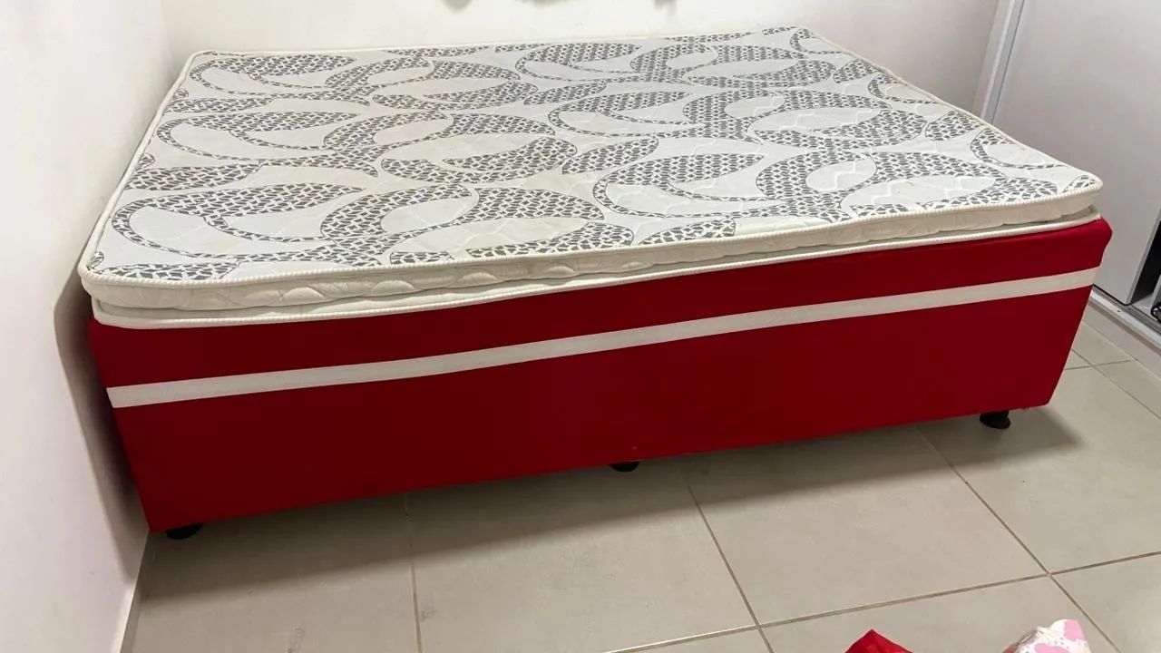 Cama box simples