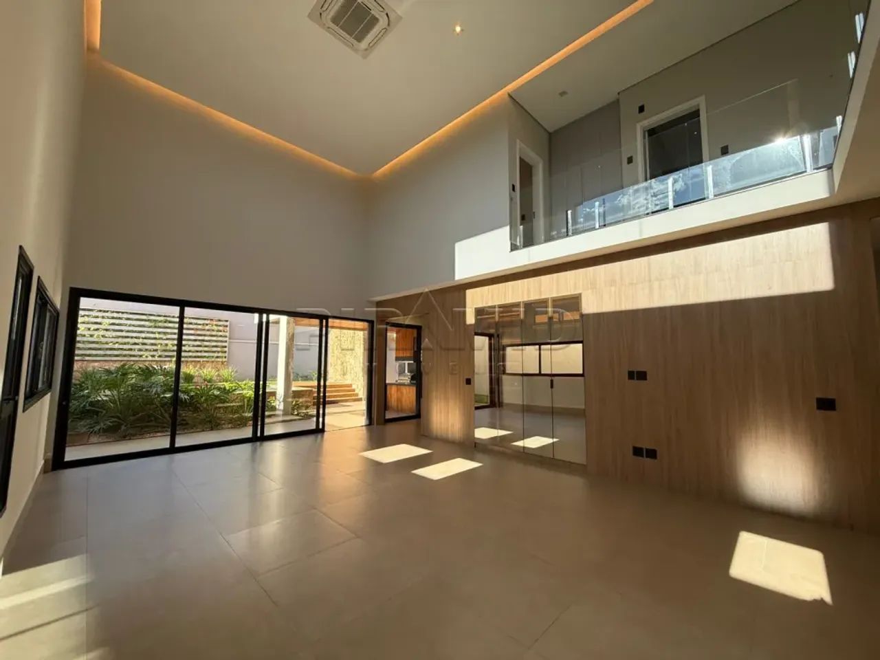 Casa alto padrão em condomínio fechado com 364,43m², Bonfim Paulista, Zona Sul de Ribeirão