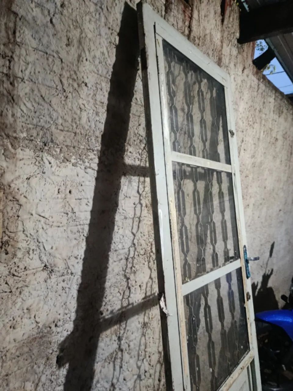 Porta de ferro com vidro  - Foto 4