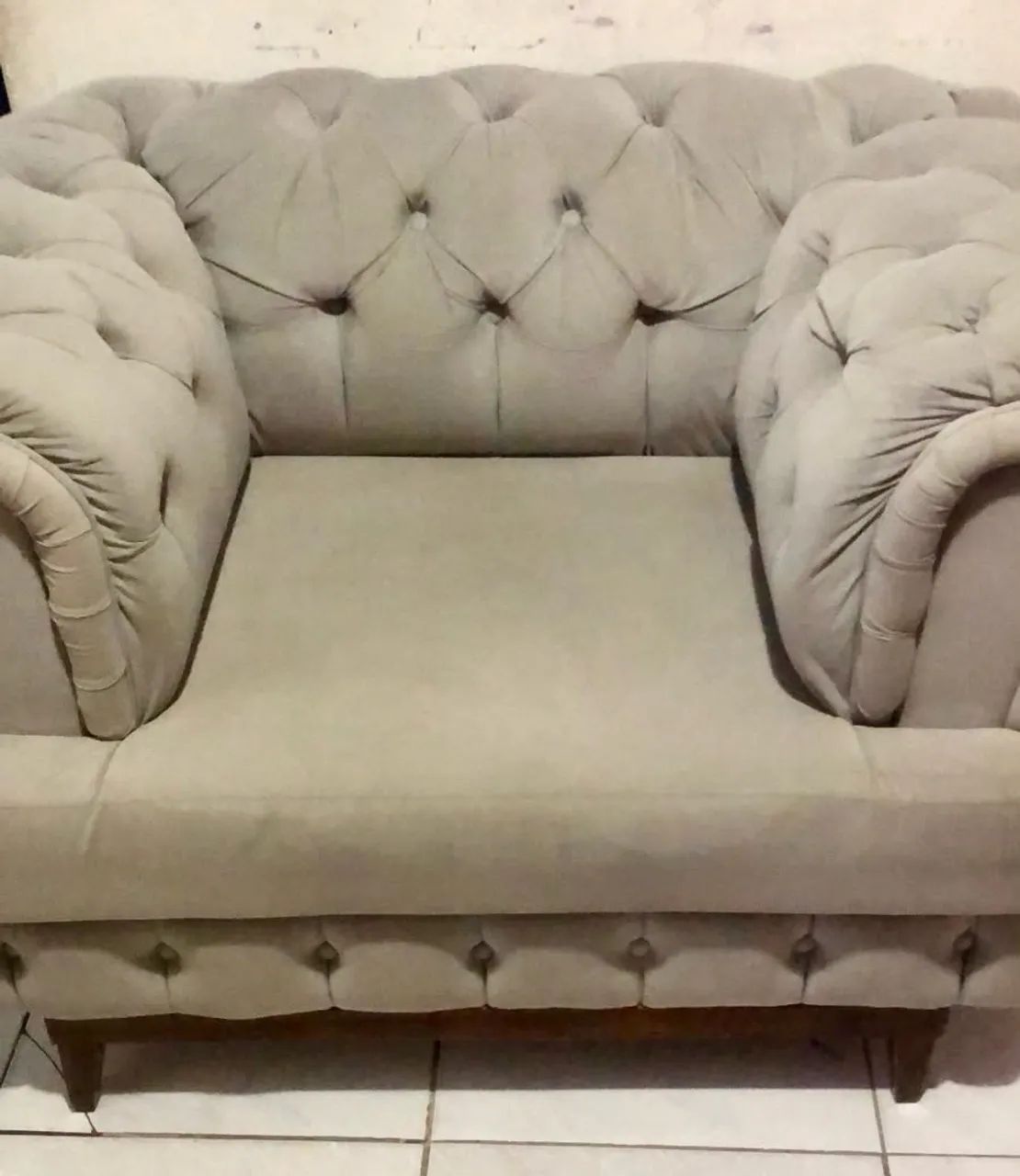 Vende-se Poltronas Cinzas confortáveis  - Foto 2
