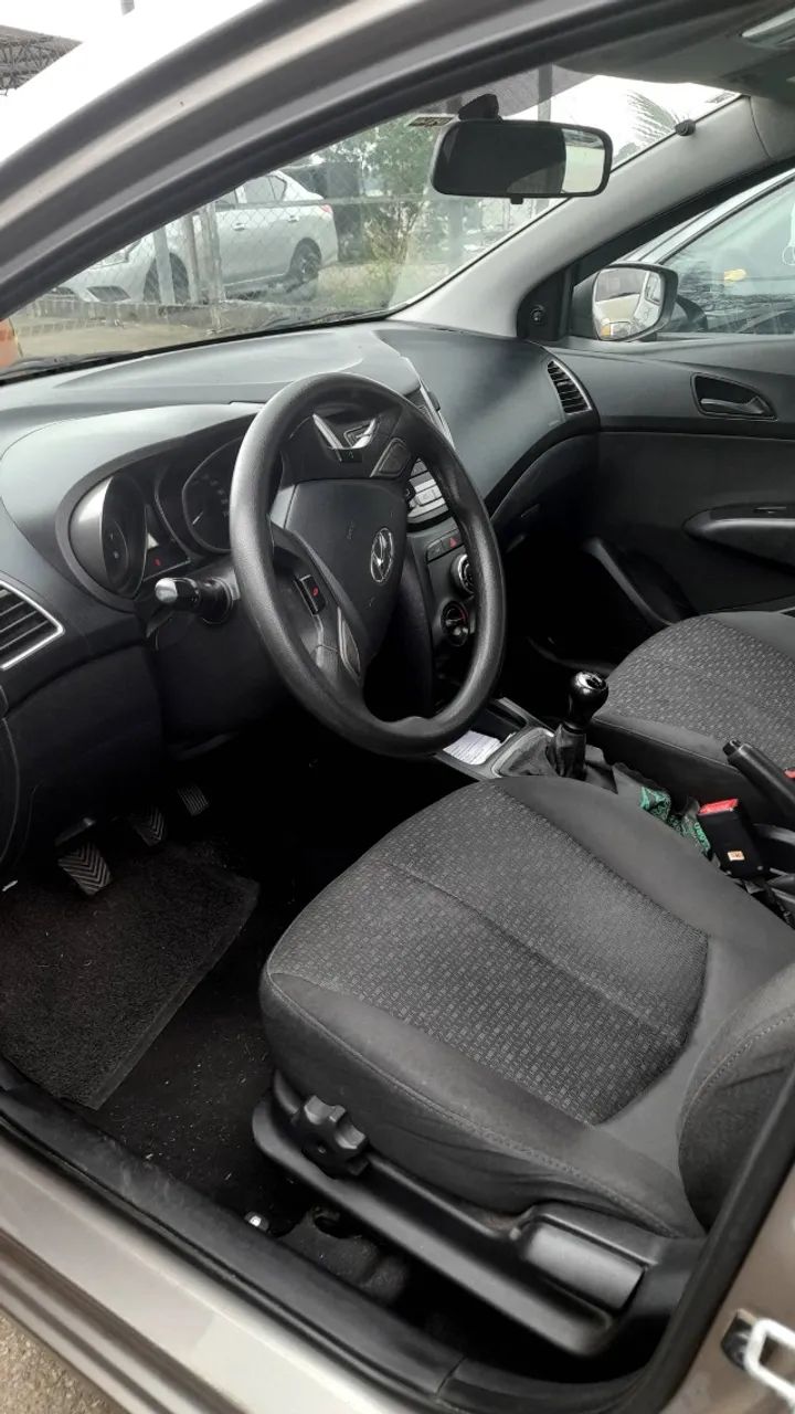 Hyundai HB20 Comf./c.plus/c.style 1.0 Flex 12V 2017 - Foto 5