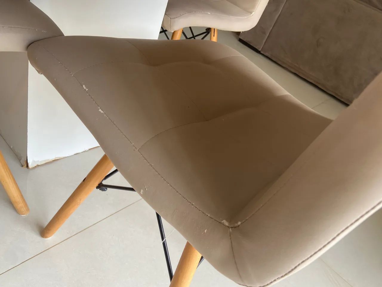 Mesa com cadeiras  - Foto 3