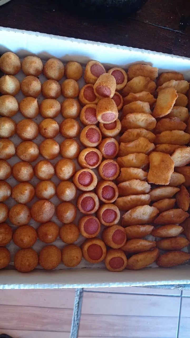 Bolos e salgados 