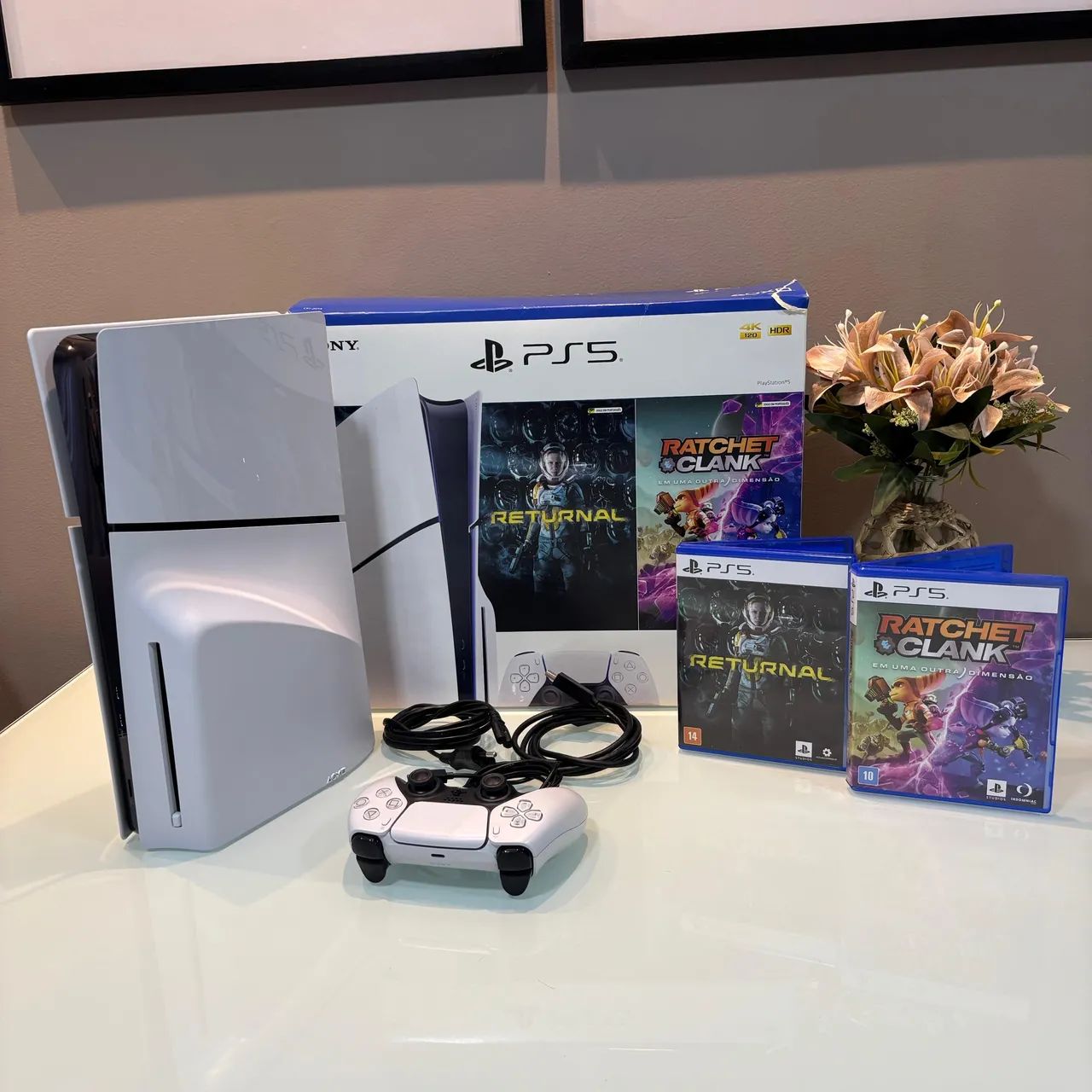 PlayStation 5 Slim 1TB Com Leitor na Caixa + 2 Jogos Impecável