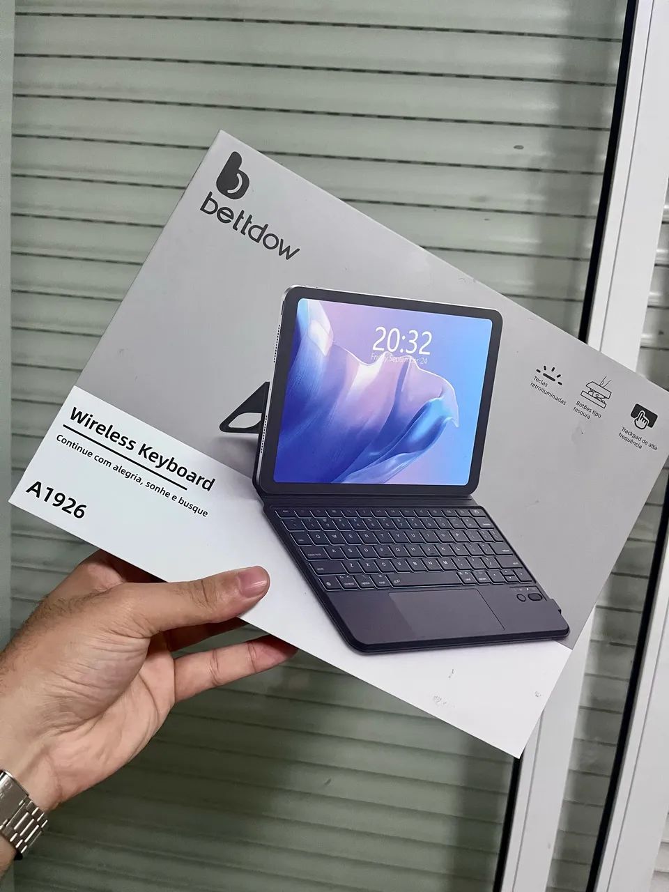 Capa Teclado iPad 10 / 11 Polegadas Bluetooth com Trackpad Bettdow A1926 - Foto 2